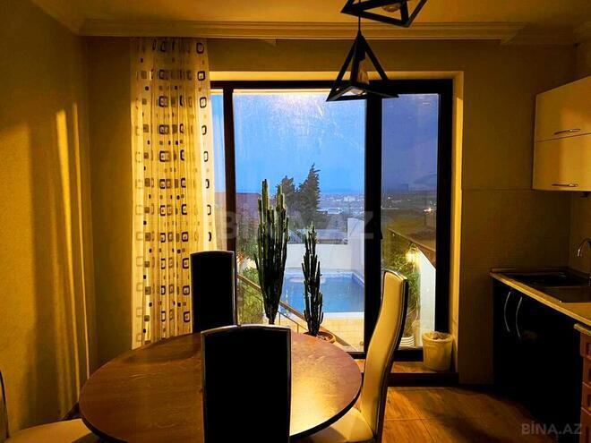 6 otaqlı həyət evi/bağ evi - Köhnə Günəşli q. - 230 m² (25)