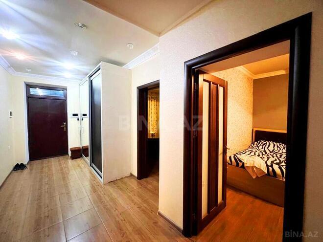 6 otaqlı həyət evi/bağ evi - Köhnə Günəşli q. - 230 m² (24)