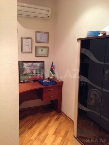 4 otaqlı yeni tikili - 28 May m. - 170 m² (4)
