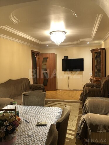 3 otaqlı köhnə tikili - Xətai r. - 70 m² (2)