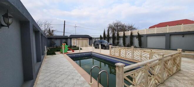 4 otaqlı həyət evi/bağ evi - Novxanı q. - 170 m² (19)