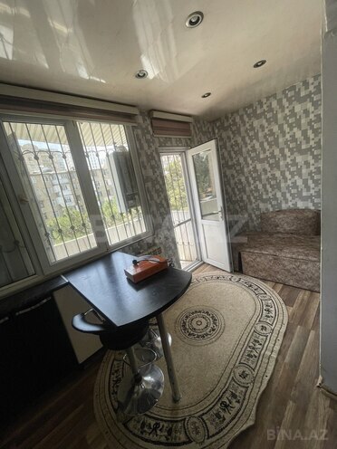 2 otaqlı köhnə tikili - İnşaatçılar m. - 50 m² (8)