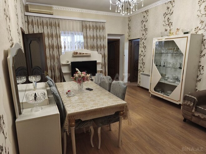 4 otaqlı köhnə tikili - Azadlıq Prospekti m. - 70 m² (1)