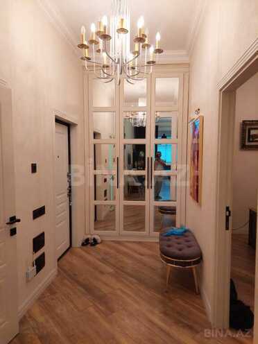 Продаётся 2-комн. новостройка 73 м², м. Низами, photo 3 from 11