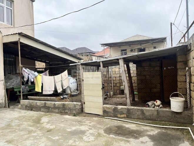 7 otaqlı həyət evi/bağ evi - M.Ə.Rəsulzadə q. - 200 m² (7)