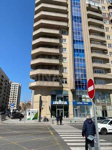 3 otaqlı yeni tikili - Nəsimi r. - 133 m² (1)