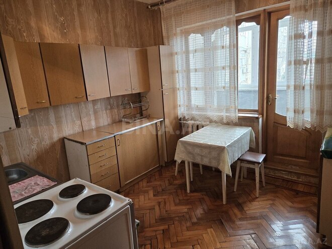 4-комн. вторичка - м. Азадлыг проспекти - 120 м² (11)