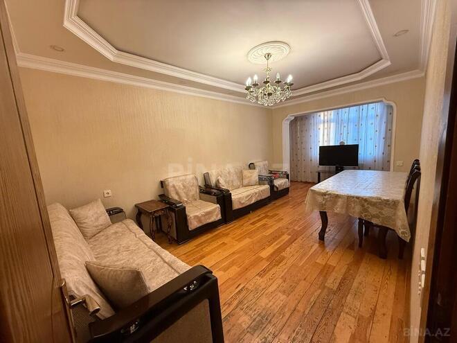 5 otaqlı köhnə tikili - Azadlıq Prospekti m. - 100 m² (1)