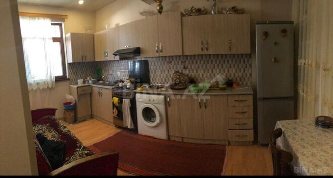 4 otaqlı köhnə tikili - Bakıxanov q. - 73 m² (2)