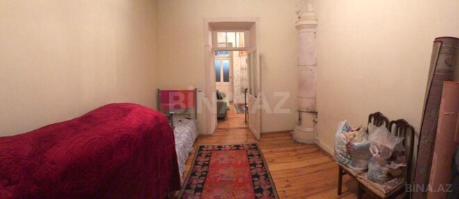 4 otaqlı köhnə tikili - Bakıxanov q. - 73 m² (3)
