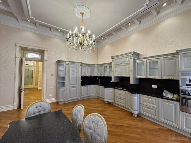 7 otaqlı köhnə tikili - Sahil m. - 380 m² (9)
