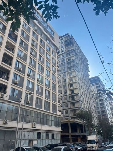3 otaqlı yeni tikili - 28 May m. - 135 m² (3)