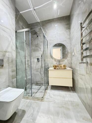 6 otaqlı həyət evi/bağ evi - Mərdəkan q. - 350 m² (28)