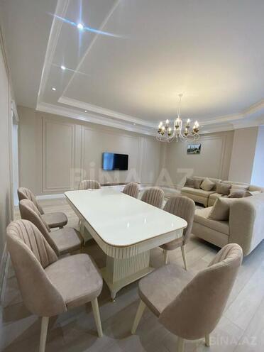 3 otaqlı yeni tikili - Şah İsmayıl Xətai m. - 150 m² (1)