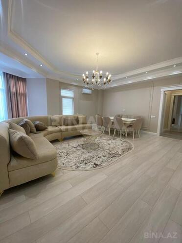 3 otaqlı yeni tikili - Şah İsmayıl Xətai m. - 150 m² (2)