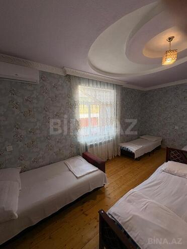 3 otaqlı həyət evi/bağ evi - Qəbələ - 130 m² (18)