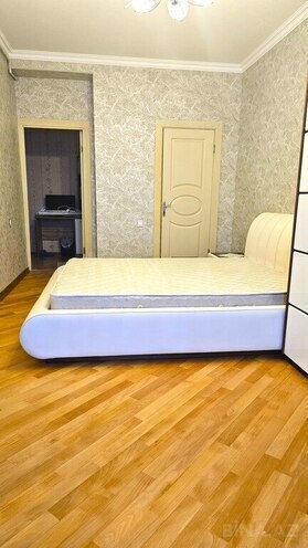 4 otaqlı yeni tikili - 8 Noyabr m. - 165 m² (6)