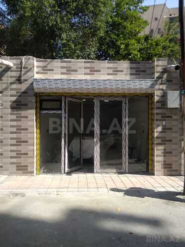 Qaraj - 8-ci mikrorayon q. - 18 m² (1)