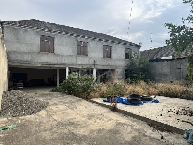 10 otaqlı həyət evi/bağ evi - Gəncə - 265.5 m² (5)