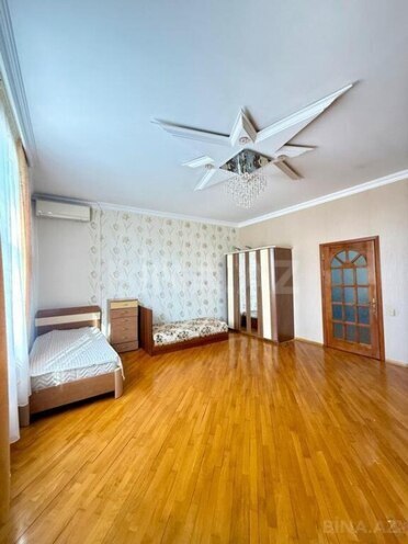 3-комн. новостройка - м. 28 мая - 151 м² (3)