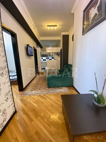 3 otaqlı yeni tikili - 20 Yanvar m. - 90 m² (8)