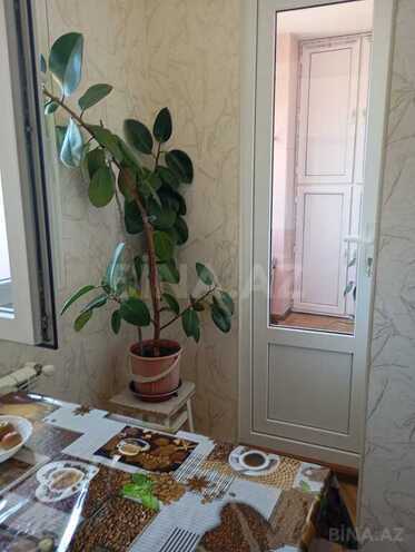 2 otaqlı köhnə tikili - 7-ci mikrorayon q. - 52 m² (2)