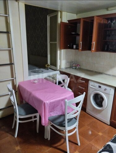 1 otaqlı köhnə tikili - 28 May m. - 35 m² (4)