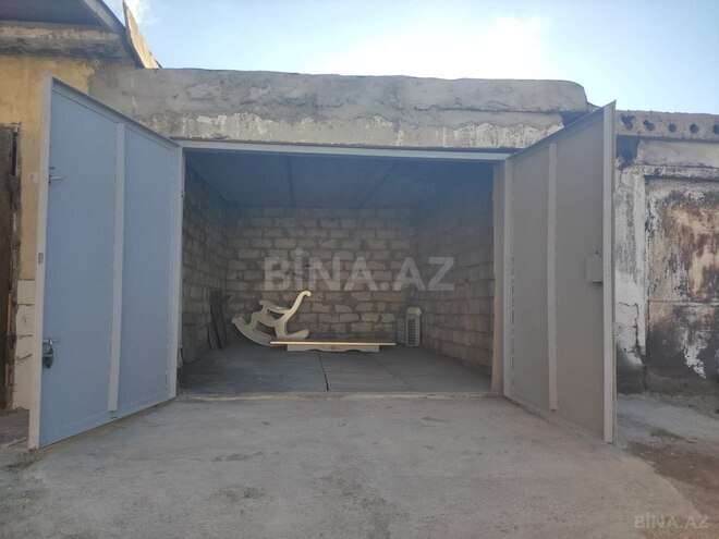 Qaraj - Əhmədli q. - 18 m² (1)