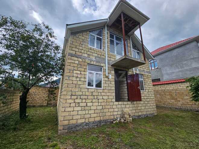 4 otaqlı həyət evi/bağ evi - Qəbələ - 180 m² (1)