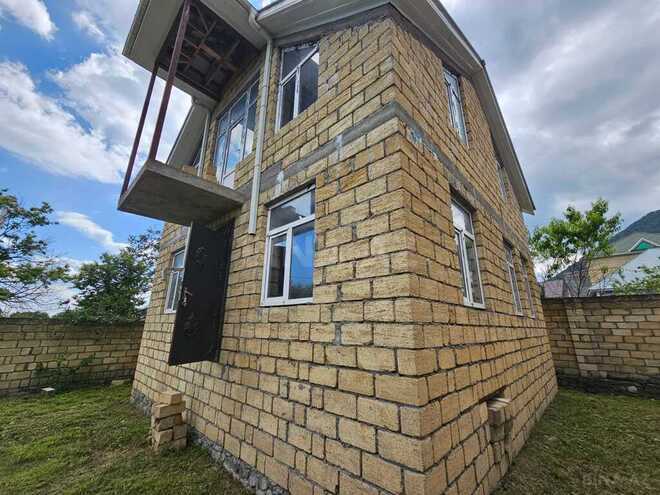 4 otaqlı həyət evi/bağ evi - Qəbələ - 180 m² (5)