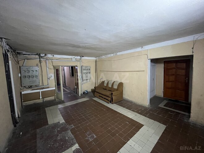 3 otaqlı köhnə tikili - 20 Yanvar m. - 82 m² (18)