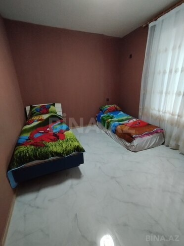 4 otaqlı həyət evi/bağ evi - Şüvəlan q. - 160 m² (16)