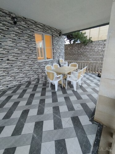 4 otaqlı həyət evi/bağ evi - Şüvəlan q. - 160 m² (11)