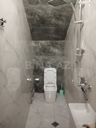 4 otaqlı həyət evi/bağ evi - Şüvəlan q. - 160 m² (21)