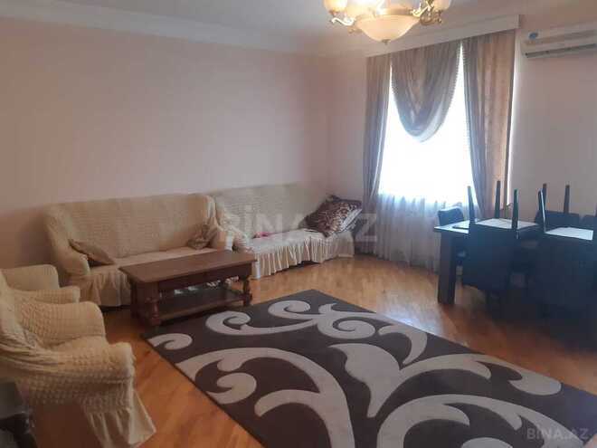 6 otaqlı həyət evi/bağ evi - Novxanı q. - 400 m² (17)