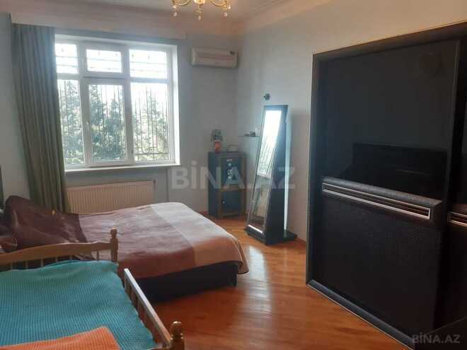 6 otaqlı həyət evi/bağ evi - Novxanı q. - 400 m² (20)