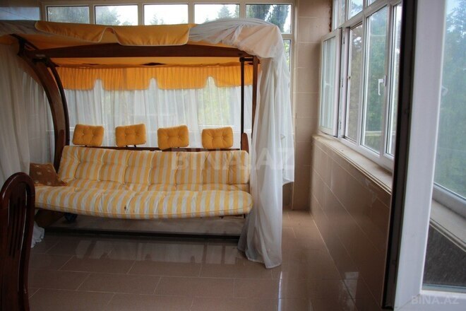 6 otaqlı həyət evi/bağ evi - Novxanı q. - 400 m² (19)