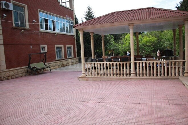 6 otaqlı həyət evi/bağ evi - Novxanı q. - 400 m² (6)