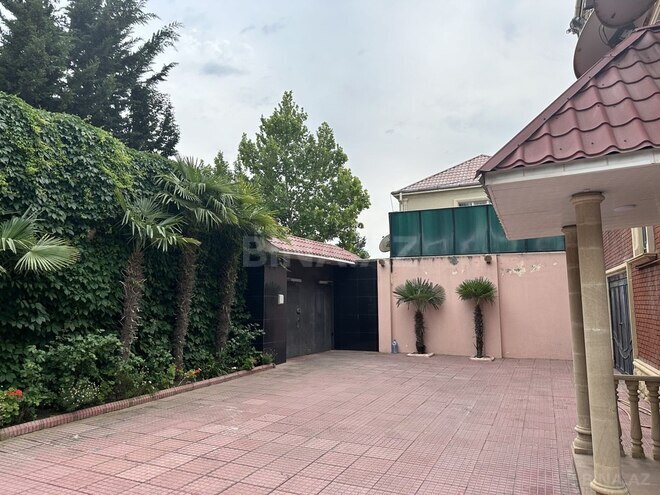 6 otaqlı həyət evi/bağ evi - Novxanı q. - 400 m² (5)