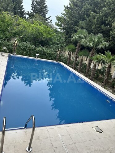 6 otaqlı həyət evi/bağ evi - Novxanı q. - 400 m² (9)