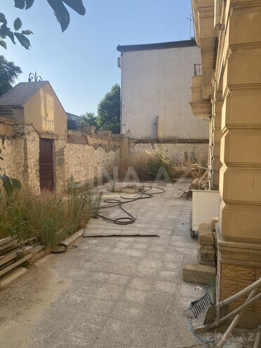 6 otaqlı həyət evi/bağ evi - Gənclik m. - 340 m² (10)