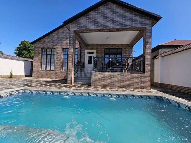 3 otaqlı həyət evi/bağ evi - Qəbələ - 170 m² (1)