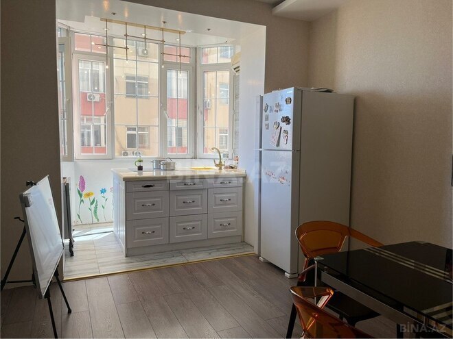 3 otaqlı yeni tikili - İnşaatçılar m. - 110 m² (7)