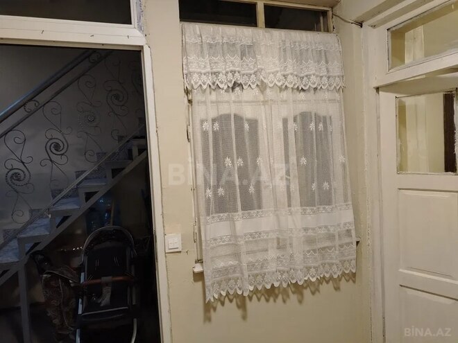 1 otaqlı köhnə tikili - İnşaatçılar m. - 40 m² (6)