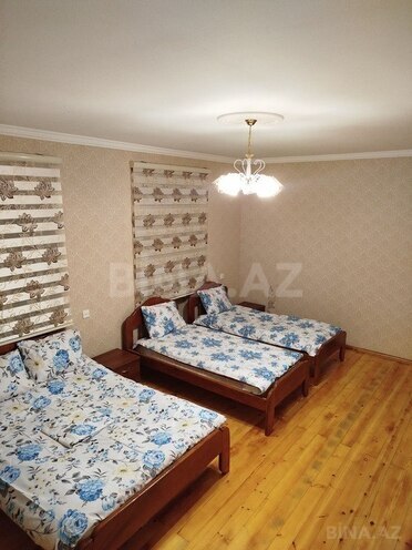 4 otaqlı həyət evi/bağ evi - Qəbələ - 130 m² (16)