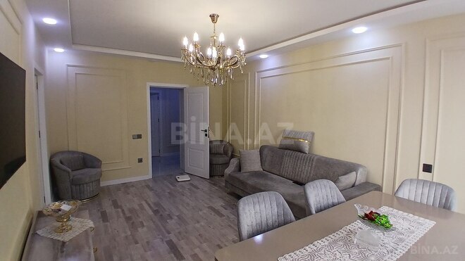 4 otaqlı köhnə tikili - Qaraçuxur q. - 100 m² (1)
