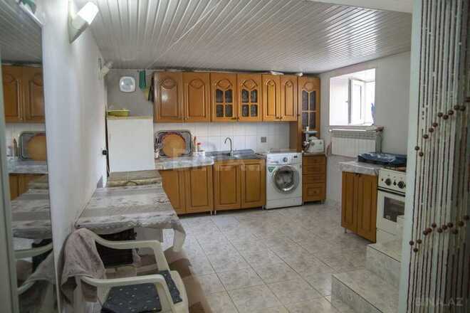 13 otaqlı həyət evi/bağ evi - Xocəsən q. - 270 m² (8)