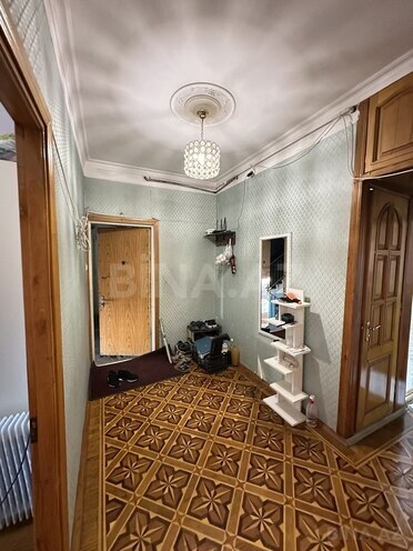 3 otaqlı köhnə tikili - 8-ci mikrorayon q. - 85 m² (11)