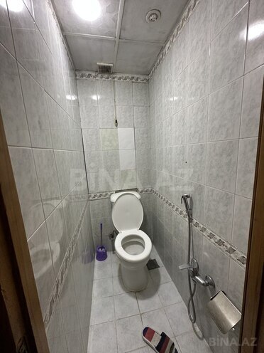 3 otaqlı köhnə tikili - 8-ci mikrorayon q. - 85 m² (17)