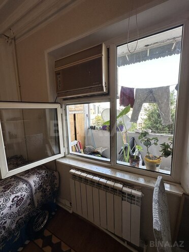 3 otaqlı köhnə tikili - 8-ci mikrorayon q. - 85 m² (14)